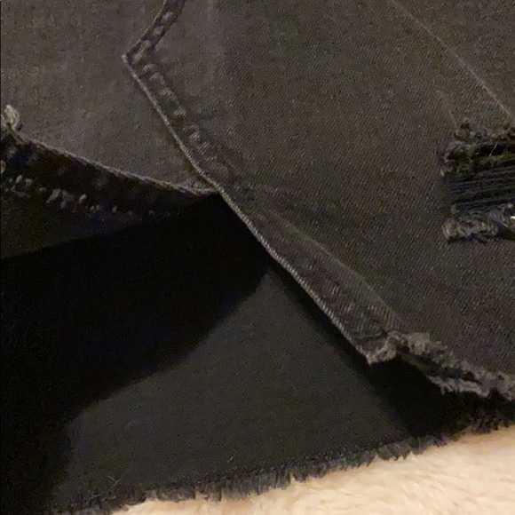 Cute jean skirt - Picture 3 of 3